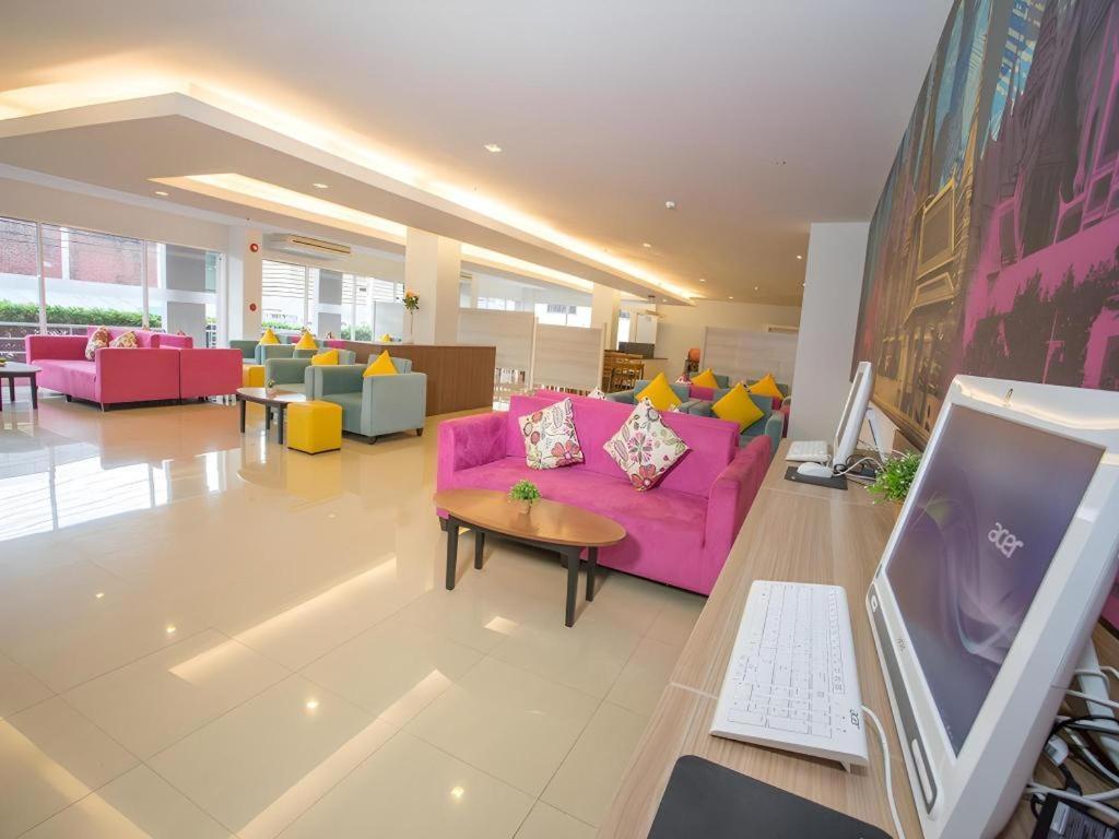 R-Con Hotel @ Siam Hotel 3*
